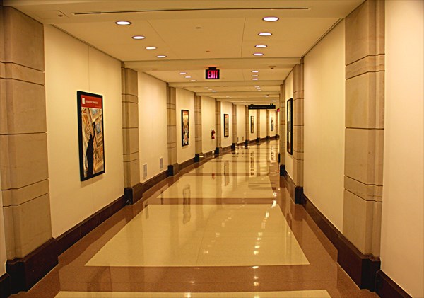 101-Подземный переход из Библиотеки Конгресса в Капитолий